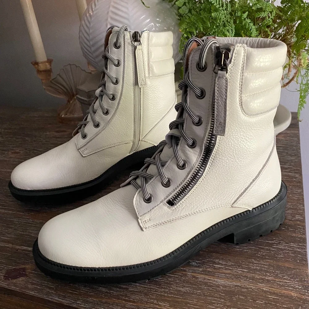 Aquatalia Laila Luxury‎ Waterproof Pebbled Leather Combat Boots Womens 8 White